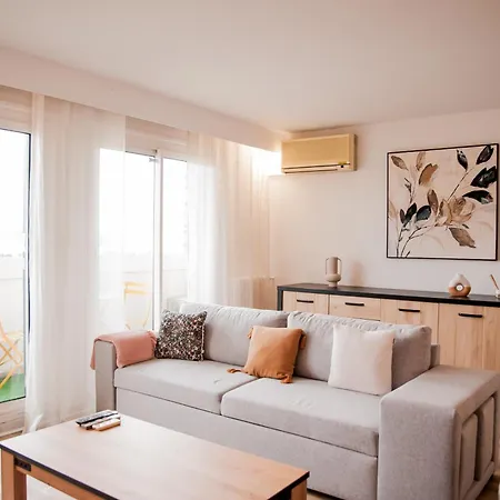 L'oeil Sur La Cite קרקסון