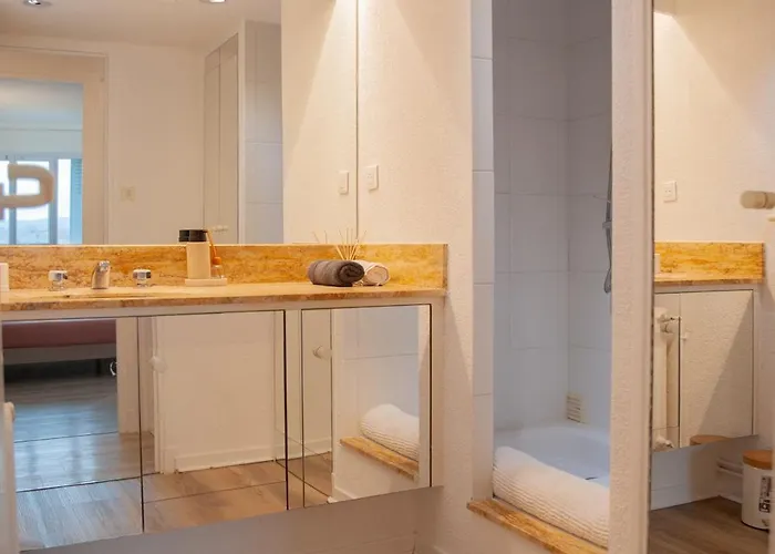 L'oeil Sur La Cite *